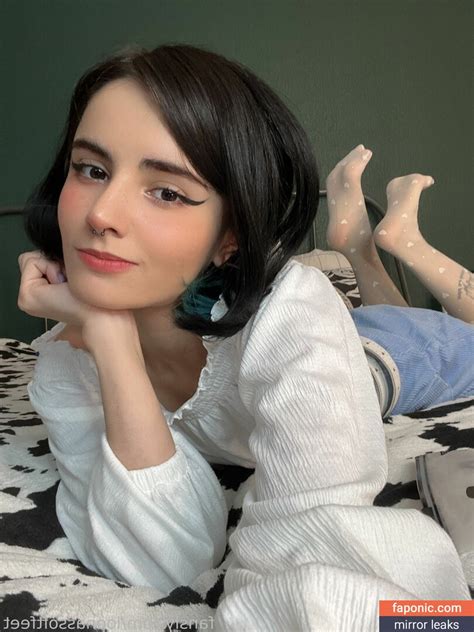 loonassoftfeet OnlyFans Leaks 2025