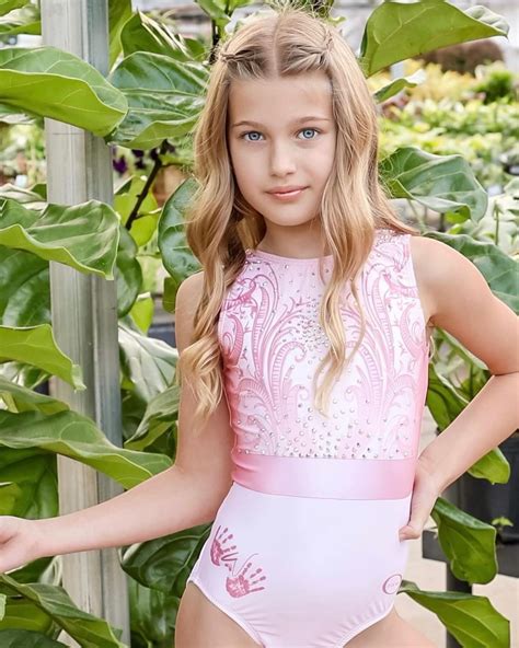 emma.lillian OnlyFans Leaks 2025