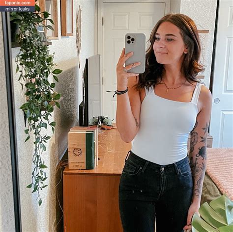 augustlyoness OnlyFans Leaks 2025