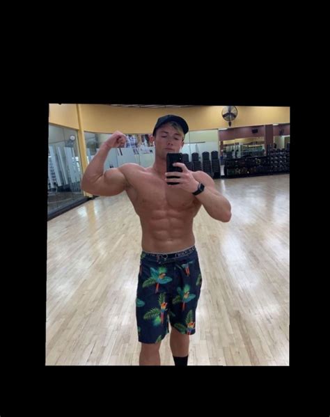 bradfury22 OnlyFans Leaks 2025