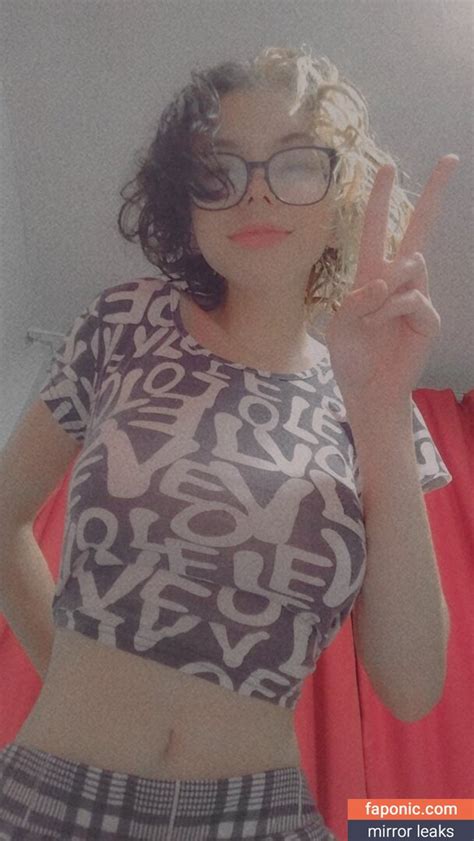 sw33tthangddd OnlyFans Leaks 2025