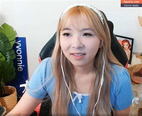 bumblefaex OnlyFans Leaks 2025