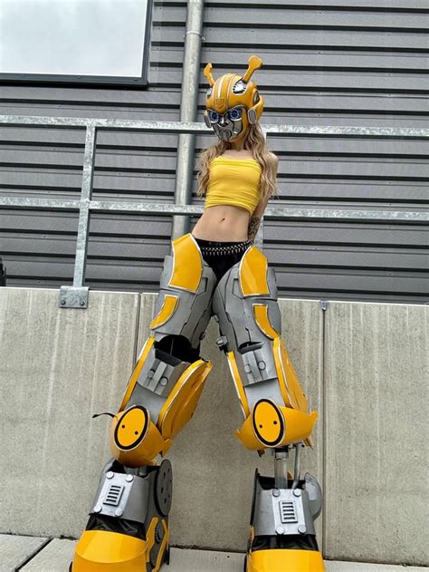 bumblebri_cosplay OnlyFans Leaks 2025