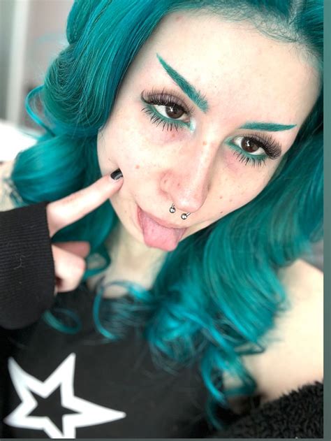 littlewalllilli OnlyFans Leaks 2025
