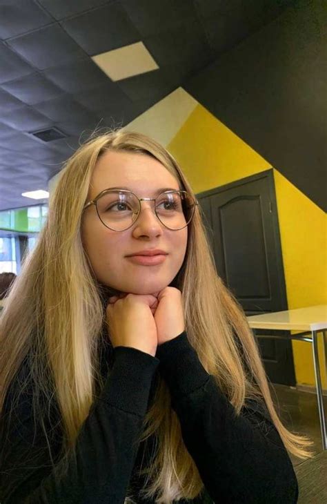 little_virginnn OnlyFans Leaks 2025